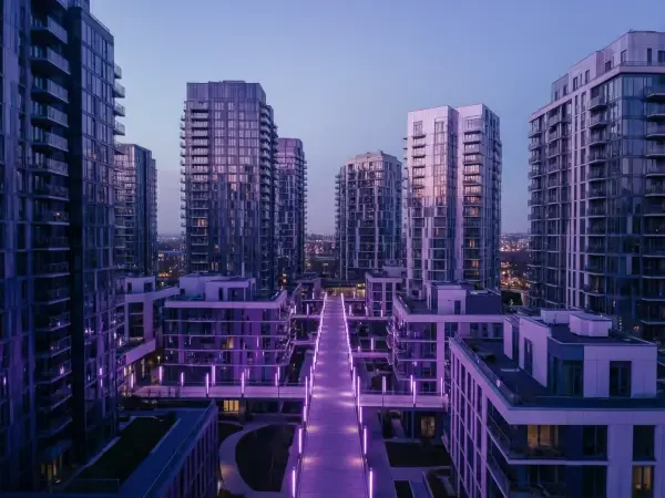 Многоквартирные жилые дома и жилые комплексы